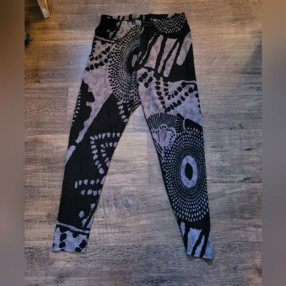 Torrid Pants Sexy Plus Size 1 1X Contemporary Modern Geometric Boho lightweight